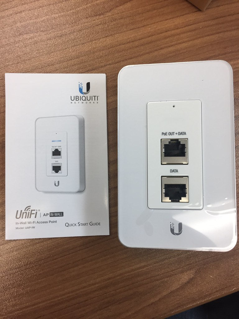 PoE en puntos de acceso WiFi: instalación limpia y centralizada