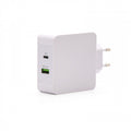 TooQ Cargador de Pared doble puerto USB-C PD + USB A QC3.0, 48W - imagen 1