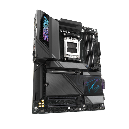 GIGABYTE Placa base X870E AORUS PRO - Compatible con CPUs AMD Ryzen 9000, VRM digital de 16+2+2 fases, hasta 8000MHz DDR5 (OC), 4xPCIe 5.0 + 4xM.2, Wi-Fi 7, LAN 2.5GbE, USB 3.2 Gen 2x2 - imagen 3