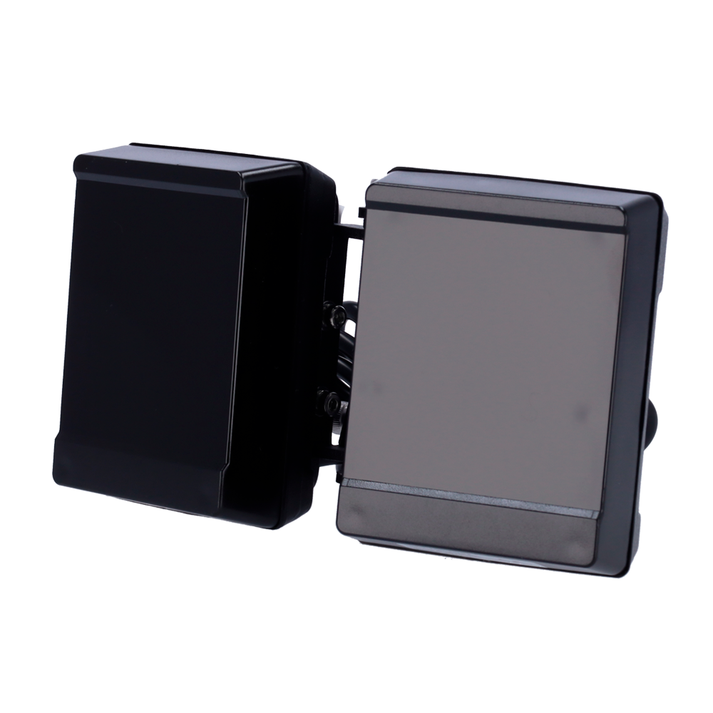 MARCA BLANCA IR60-100-SG62 - Foco infrarrojo de alcance 66~100m - Iluminación por LEDs de 850 nM - 12 Lámparas IR LED - Apertura del haz 30º~60º - Intensidad y umbral regulables - Impermeable IP66 , IK10 - imagen 1