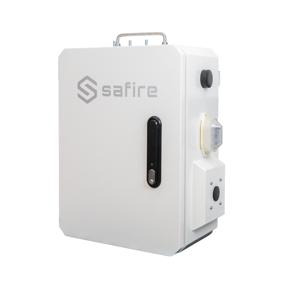 SAFIRE SF-BOX5038DUAL8POE-UPS - Smartbox metalica IP66 Dual Solar y 220V AC - Cerradura electronica con Bluetooth - Batería de polmo 12V DC compatible - Control remoto a través de software - Switch PoE 30W por boca - 3 Salidas de 12VDC 3 amperios por boca - imagen 1