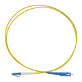 SAFIRE SF-LC-UPC-SC-UPC-SM-SX-1M - Cable de conexión de fibra óptica simplex - Fibra monomodo OS2 G657A2 de alto nivel - Conectores híbridos LC UPC y SC UPC - Longitud exacta de 1 metro - Cubierta exterior LSZH color amarillo - Compatibilidad de uso genér - imagen 1