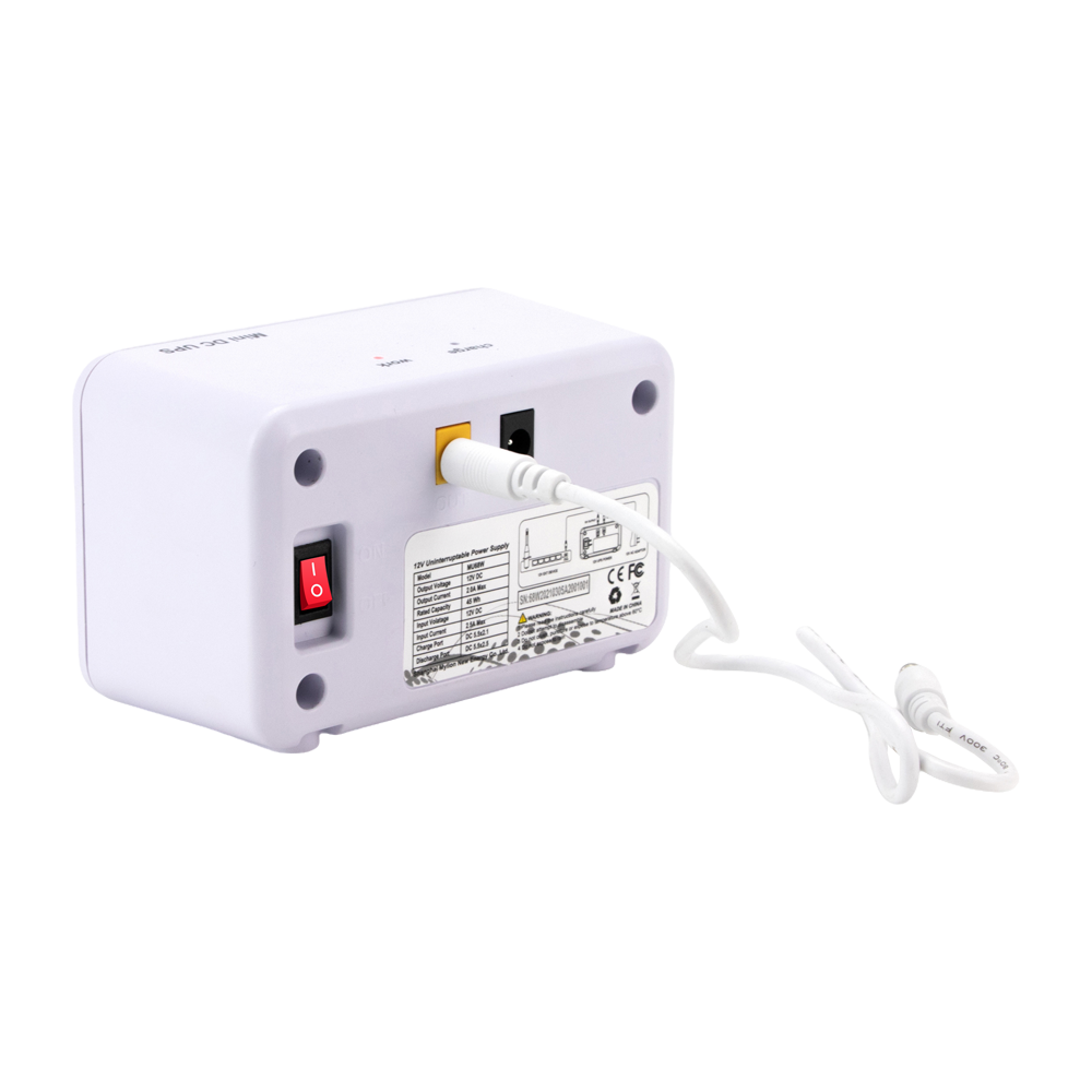 BLANCA UPS-MU26W - Mini UPS - Entrada DC 12V / 2.5A - Salida DC 12V / 2A - Batería Li-Ion 19.24Wh recargable - Indicador LED de batería - Tiempo de transferencia 0ms - imagen 1