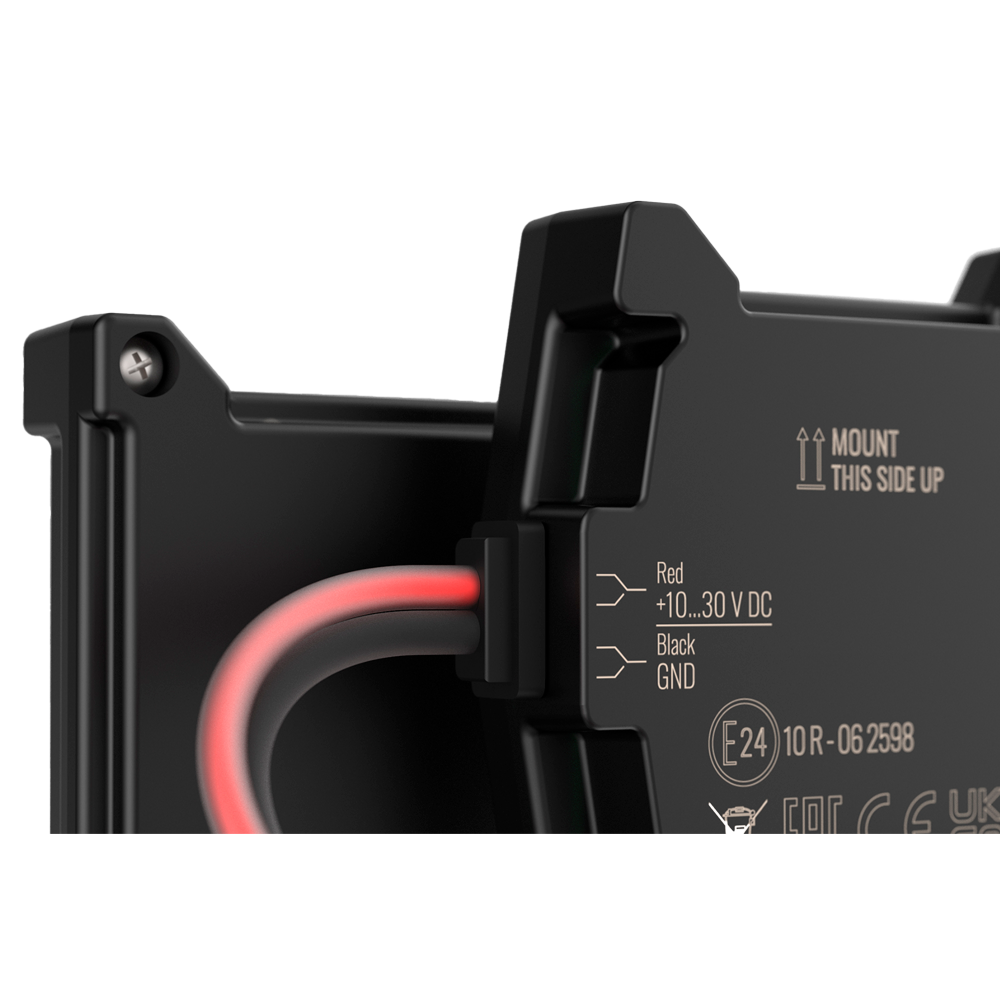 TELTONIKA TK-FMC880 - Tracker Plug &amp; Play para vehículos - Conexión batería de vehículo - Instalación oculta bajo capó - 4G y BLE para TK-EYE - Micro-SIM - IP65 - imagen 2